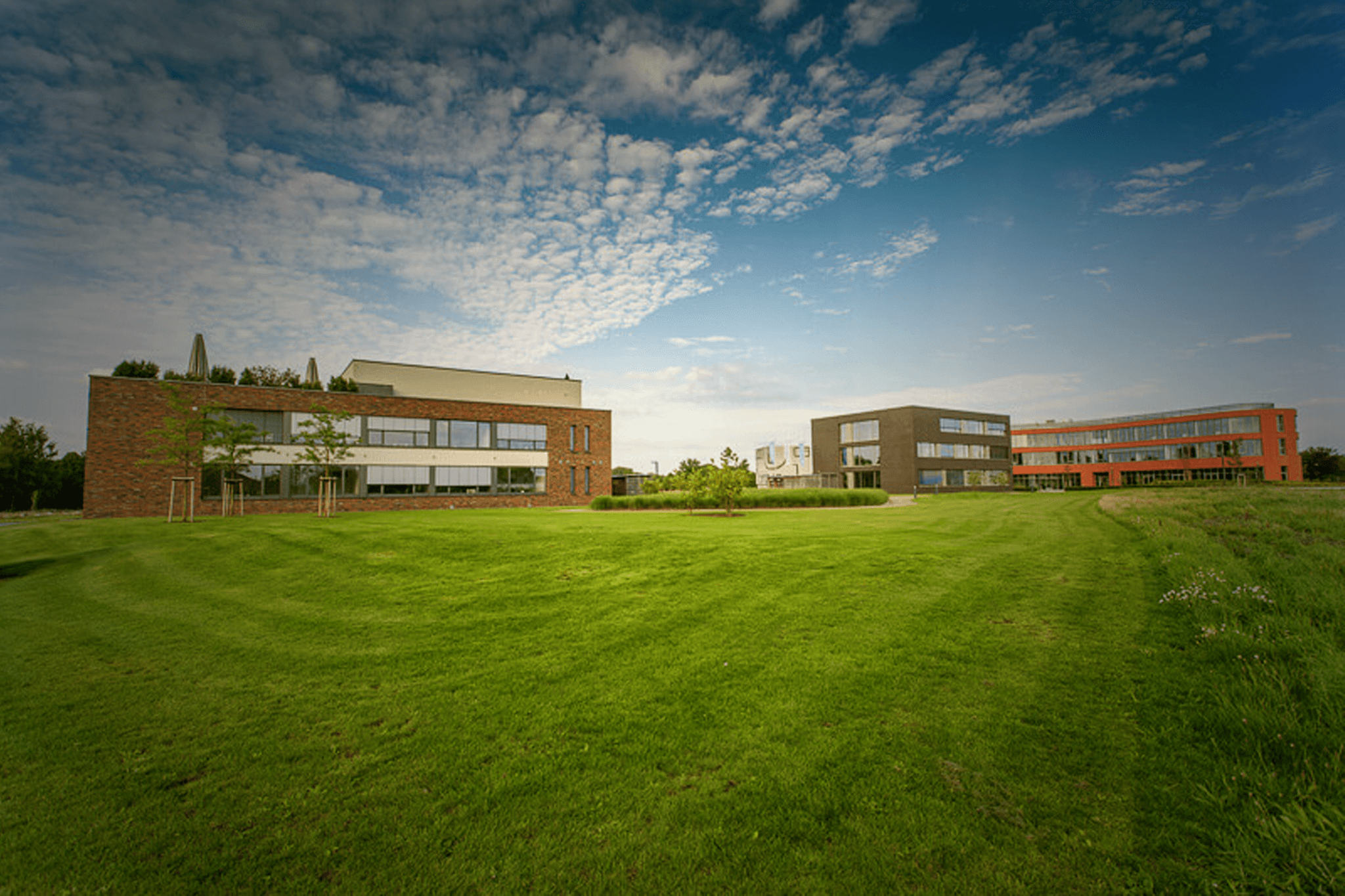 Aufnahme der ersten Gebäude auf dem d.velop Campus